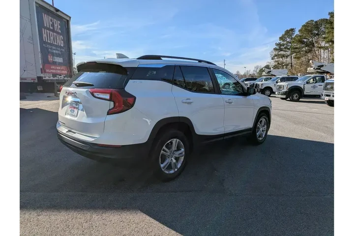 $19991 : GMC Terrain 2022 SLE 4dr SUV image 6