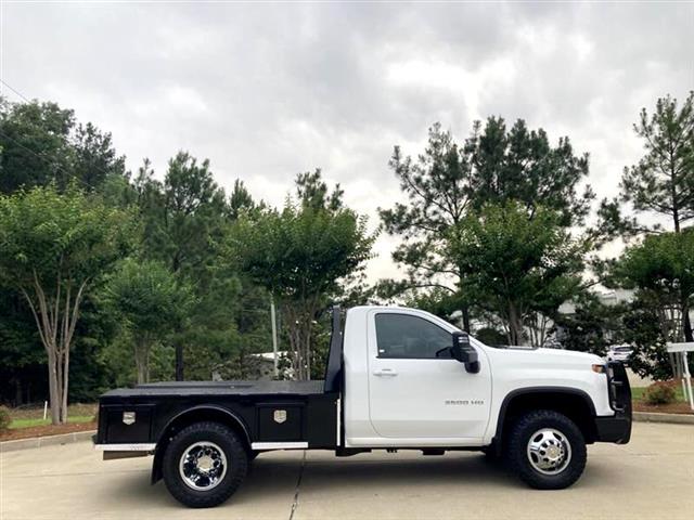 $74995 : 2024 Silverado 3500HD LT Regu image 7