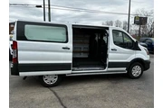 $34988 : Ford Transit 2024 250 3dr SW thumbnail
