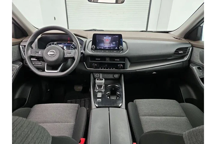 $22998 : Nissan Rogue 2023 SV 4dr Cro image 9