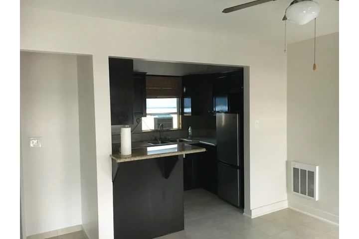 $1700 : Apt D 1 RECÁMARA en LONG BEACH image 9