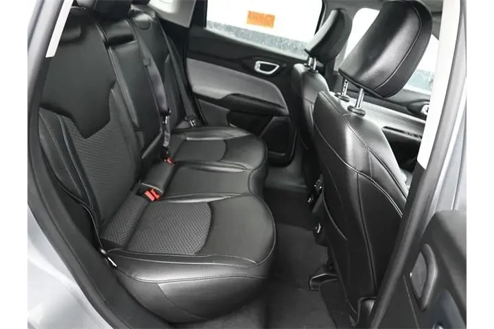 $18148 : Jeep Compass 2022 4x4 Latitu image 7