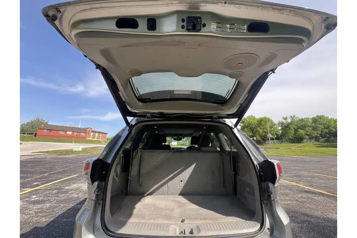 $13999 : 2016 Highlander Limited image 9