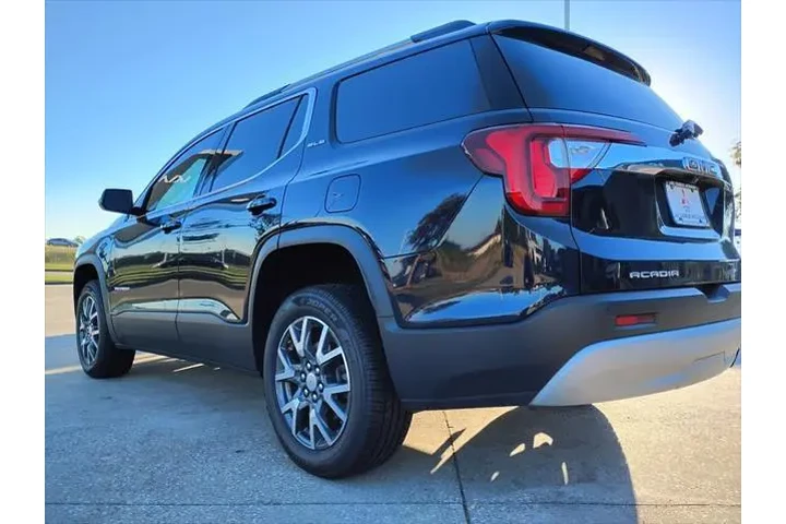 $23888 : GMC Acadia 2021 SLE 4dr SUV image 3