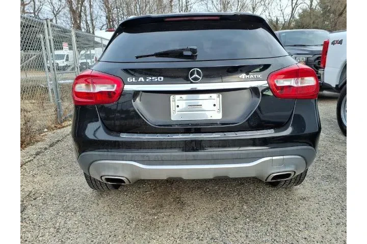 $14990 : Mercedes-Benz GLA 2018 AWD G image 9