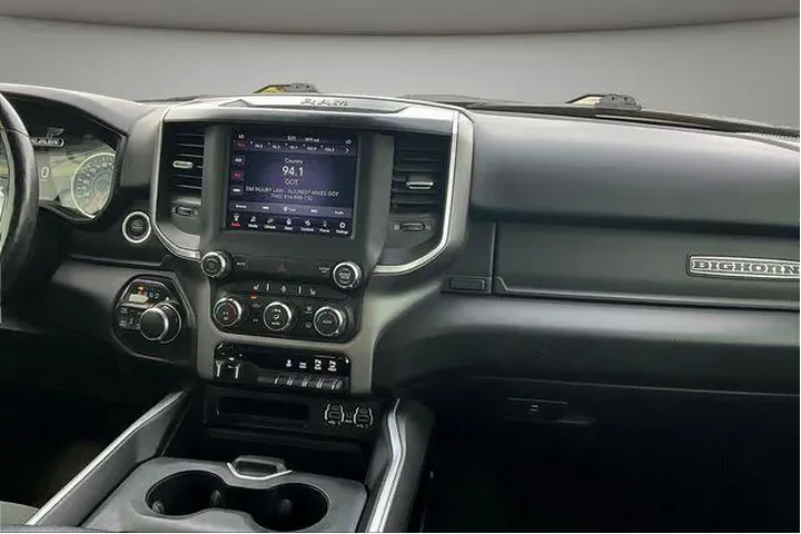 $31000 : Ram 1500 2020 4x4 Lone Star image 10