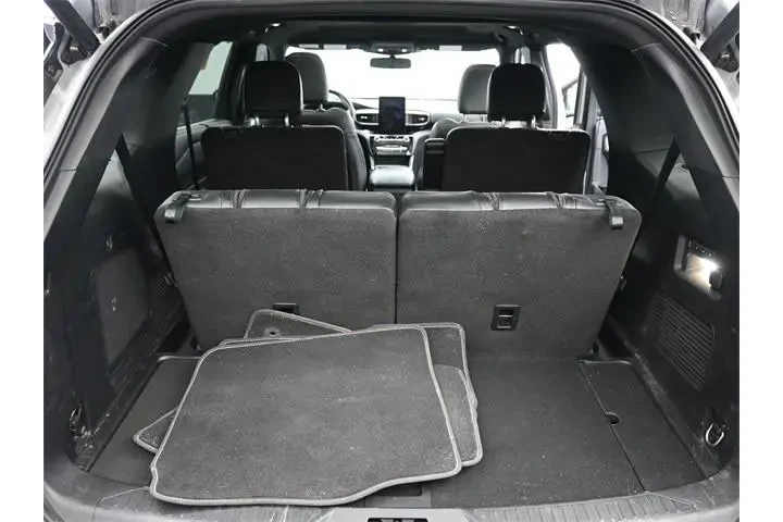 $33977 : Ford Explorer 2022 AWD ST 4d image 6