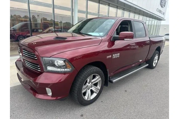 $18390 : Ram 1500 2017 4x4 Sport 4dr image 1