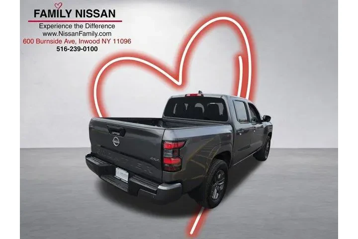 $33871 : Nissan Frontier 2025 4x4 SV image 3