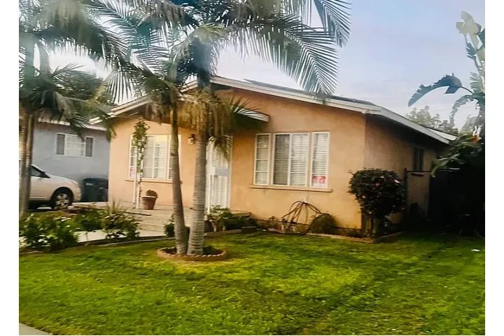 $2099 : Month to month image 1