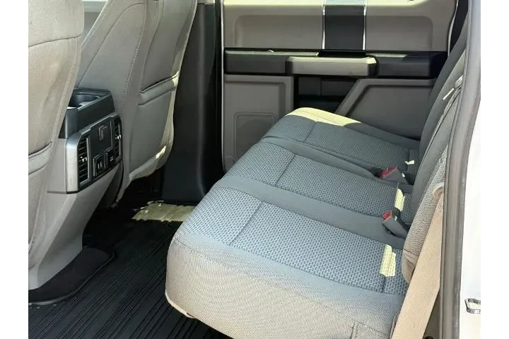 $30989 : Ford F-150 2020 4x4 XL 4dr S image 8