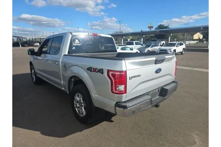 $20900 : Ford F-150 2017 4x4 Lariat 4 image 4