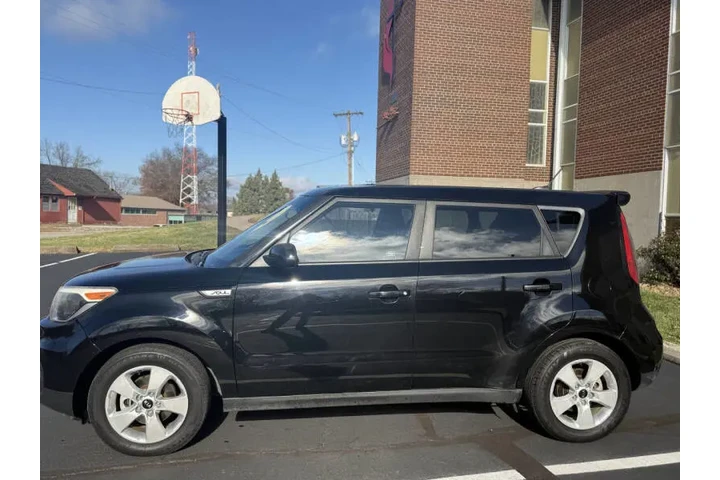 $4999 : 2017 Soul image 7