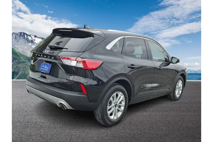 $20897 : Ford Escape 2022 SE 4dr SUV image 6