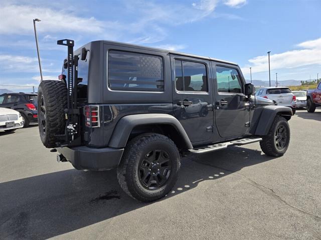 $24901 : Pre-Owned 2017 WRANGLER UNLIM image 4