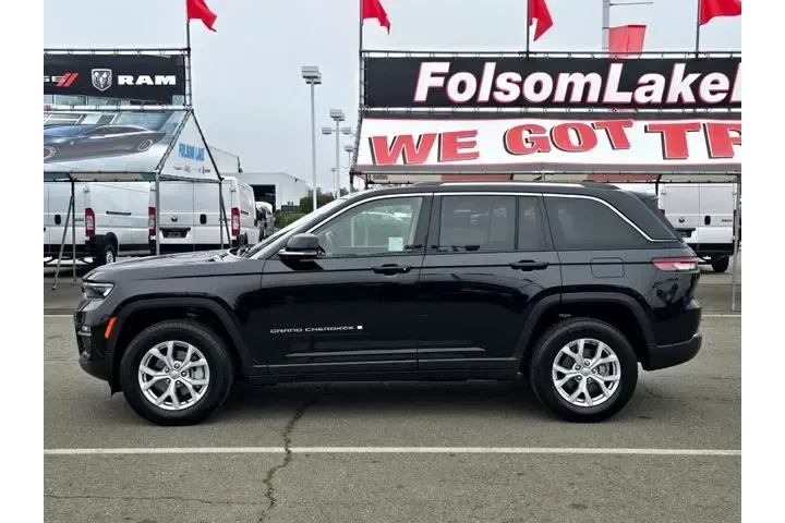 $31900 : Jeep Grand Cherokee 2022 4x4 image 8