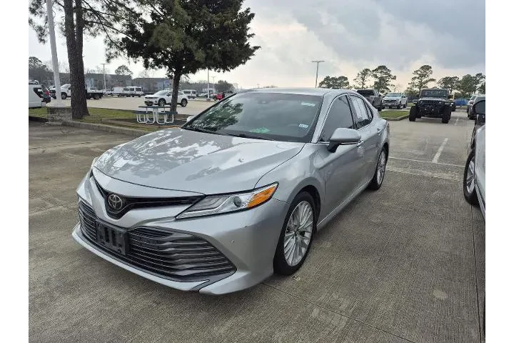 $19591 : Toyota Camry 2018 SE 4dr Sed image 1