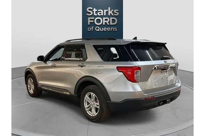 $33899 : Ford Explorer 2022 AWD XLT 4 image 4