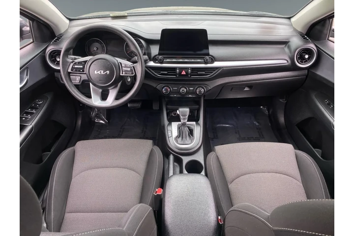 $26128 : Kia Forte 2022 image 10