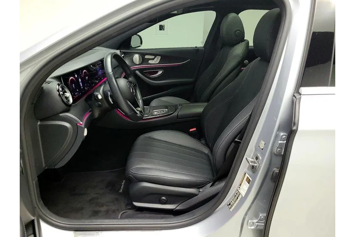 $39998 : Mercedes-Benz E-Class 2022 E image 10