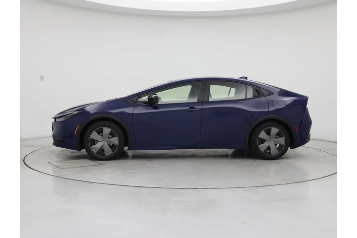 $25998 : Toyota Prius 2023 LE 4dr Hat image 3