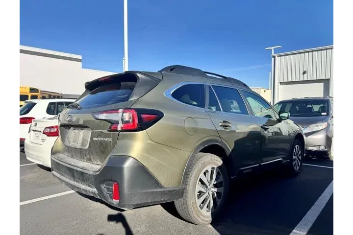 $21490 : Subaru Outback 2021 AWD Prem image 2