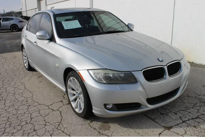 $6990 : 2011 BMW 3 Series 328i xDrive image 8