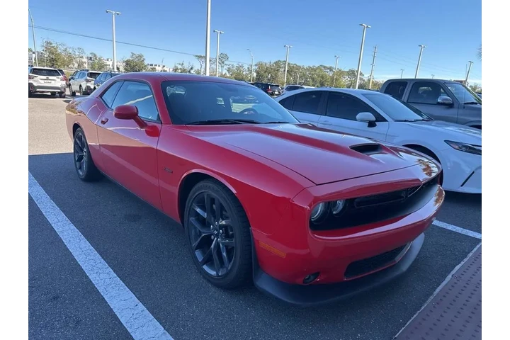 $27132 : Dodge Challenger 2019 R/T 2d image 3