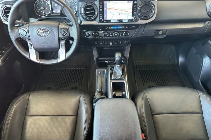 $38900 : Toyota Tacoma 2022 4x4 TRD S image 6