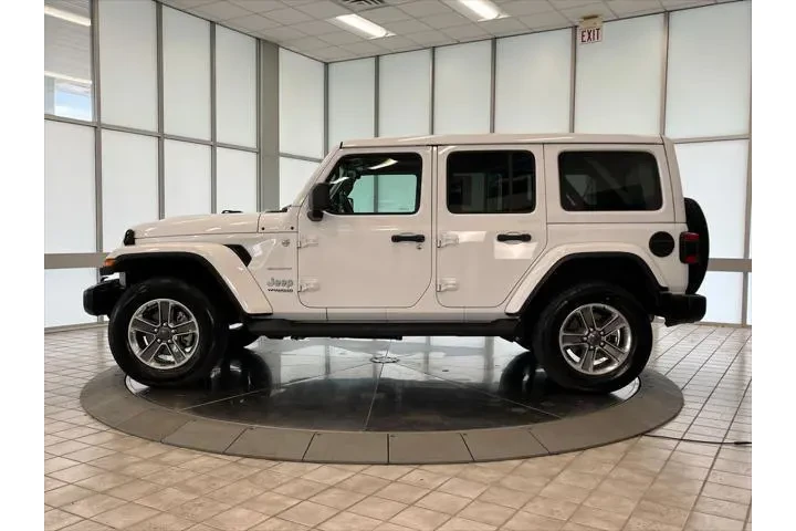 $30990 : Jeep Wrangler Unlimited 2021 image 5