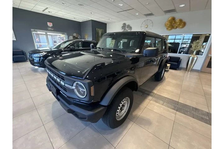 $36592 : Ford Bronco 2025 4x4 Base 4d image 7