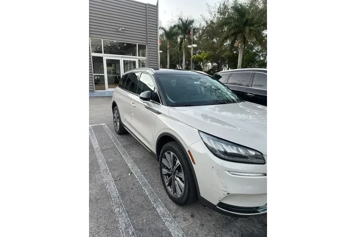 $26990 : Lincoln Corsair 2022 Reserve image 2