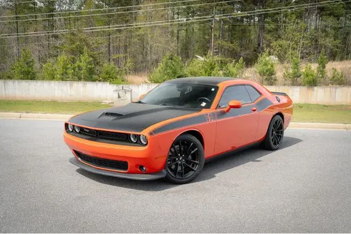 $36987 : Dodge Challenger 2021 R/T 2d image 4