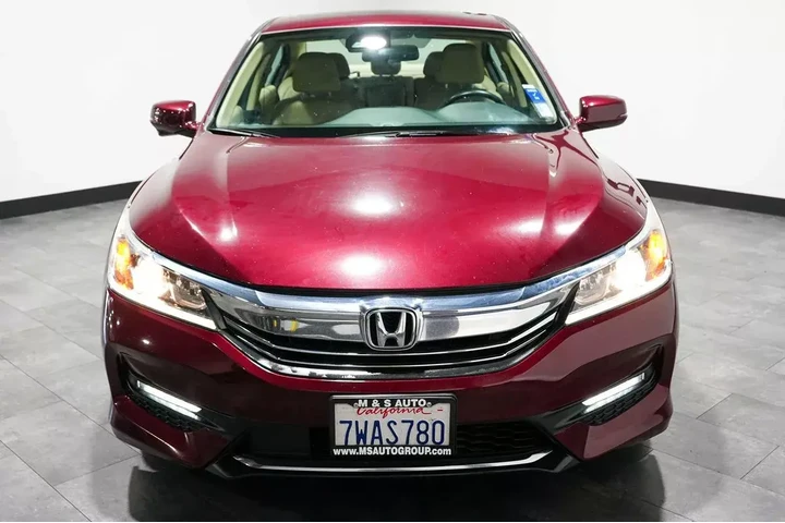 $17777 : 2017 Accord Sedan image 8