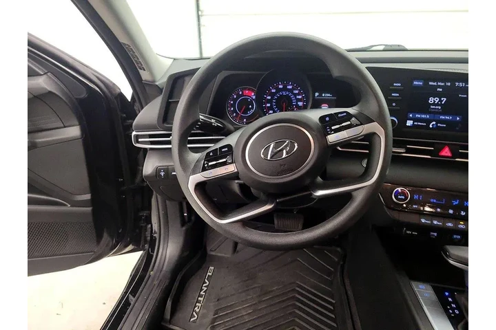 $21998 : Hyundai ELANTRA 2023 SEL 4dr image 10