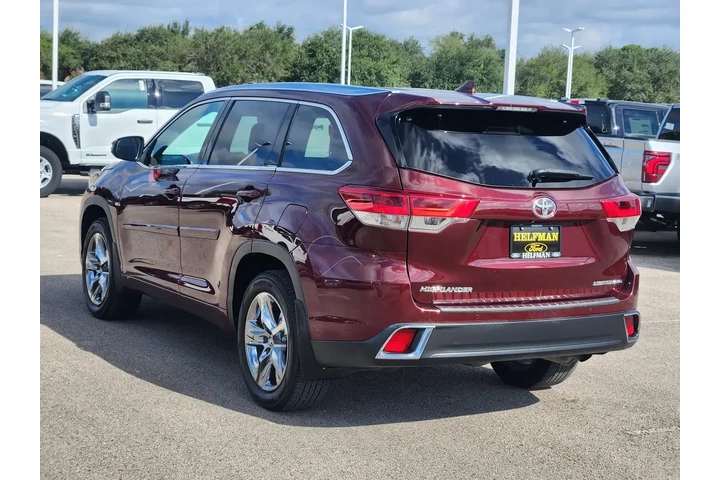 Toyota Highlander 2018 AWD L image 4