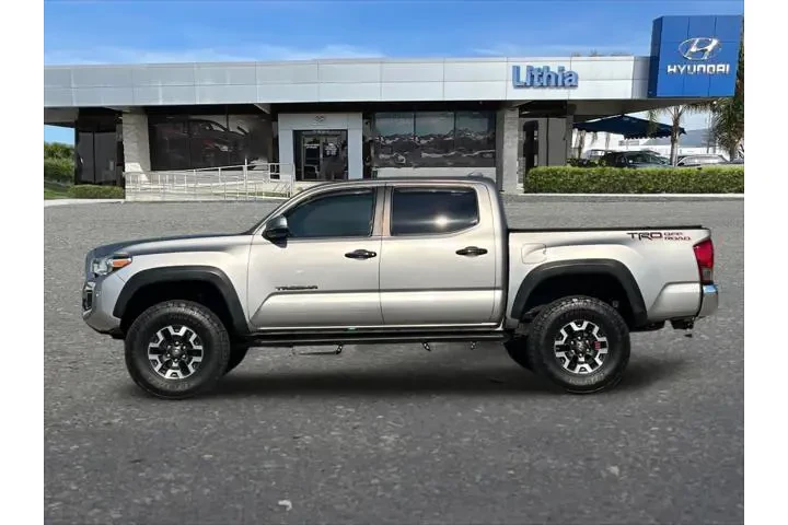 $24995 : Toyota Tacoma 2017 4x2 TRD O image 6