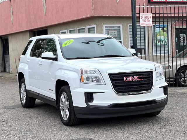 $10999 : 2017 GMC Terrain image 4