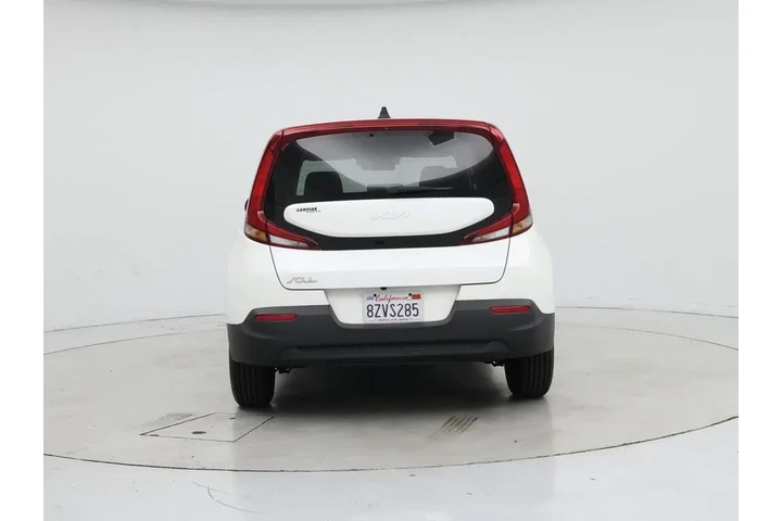 $15998 : Kia Soul 2022 LX 4dr Crossov image 6