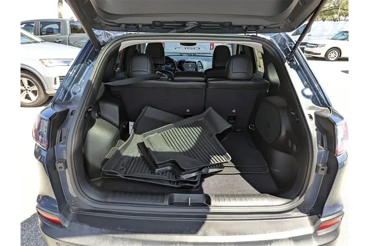 $12870 : Jeep Cherokee 2021 4x4 Limit image 9