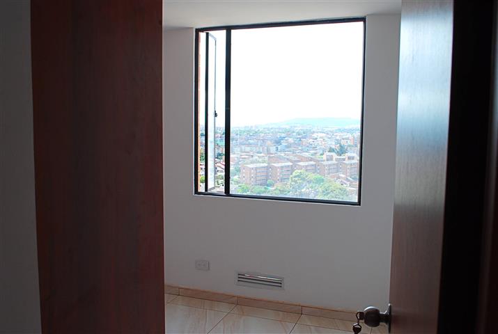 $200000000 : INMUEBLE CON EXCELENTE PANORÁM image 4