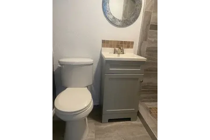 $1800 : APARTAMENTO PEQUEÑO image 3