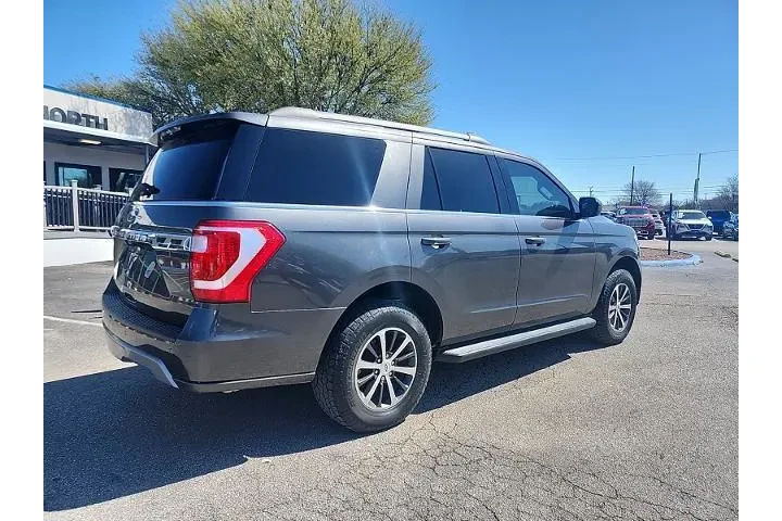 $31997 : Ford Expedition 2021 4x2 XLT image 3