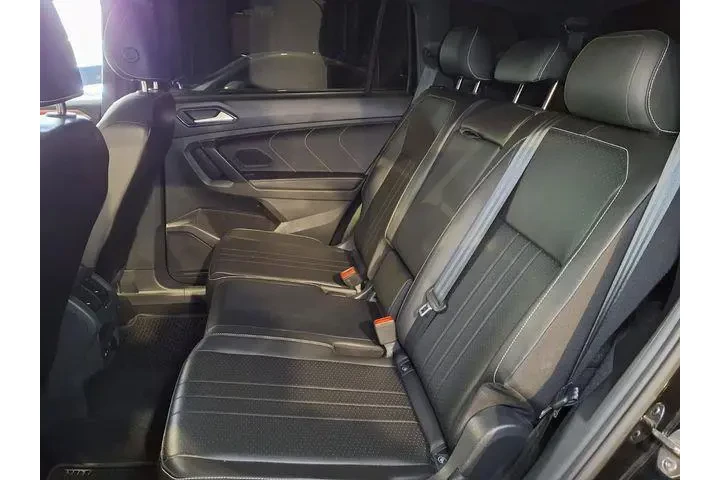 $23998 : Volkswagen Tiguan 2023 SE R- image 5