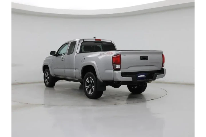 $36998 : Toyota Tacoma 2019 4x4 TRD S image 2