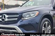 Used 2019 GLC GLC 300 4MATIC thumbnail