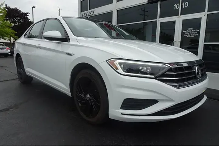 $15990 : 2020 Jetta image 2
