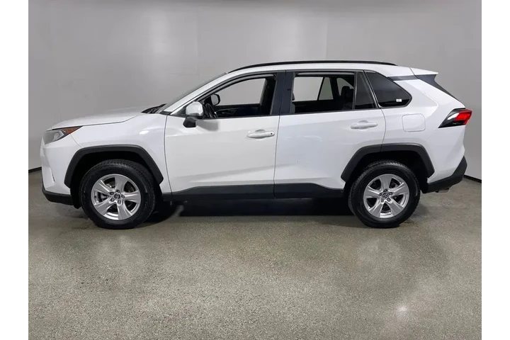 $21998 : Toyota RAV4 2020 XLE 4dr SUV image 6