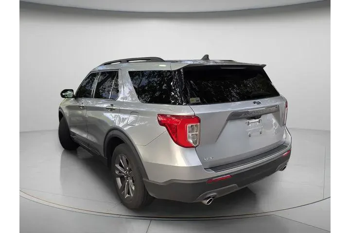 $24877 : Ford Explorer 2023 XLT 4dr S image 7
