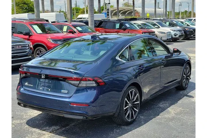$29990 : Honda Accord Hybrid 2024 Tou image 3